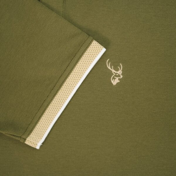 Green fabric with a fils logo on a green background